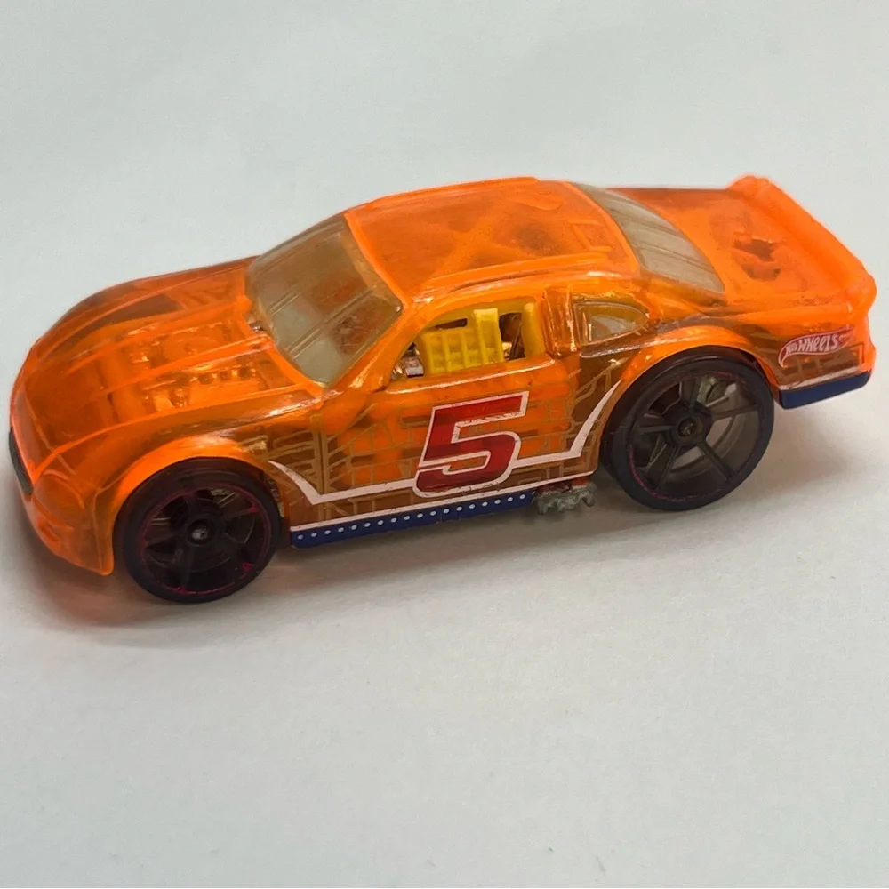 hot wheels 2012 x racers series stocker translucent orange number 5‎